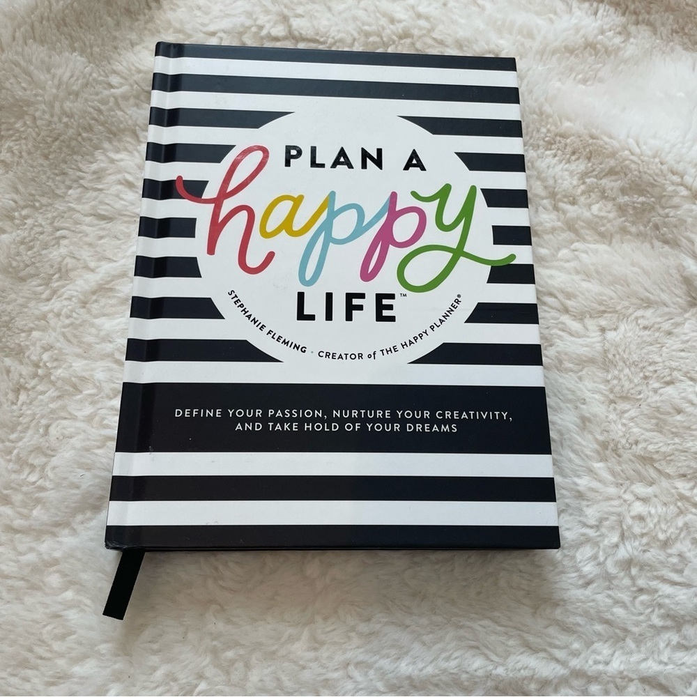 Plan A Happy Life: The Ultimate Guide Book